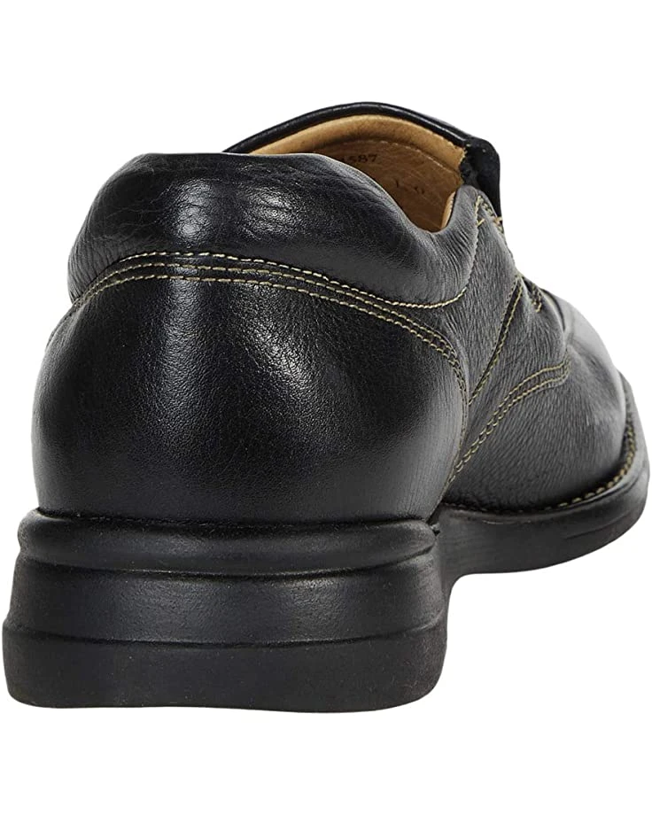 Shuler Moc Toe Slip-On Johnston & Murphy Shuler Moc Toe Slip-On | Loafers -Johnston & Murphy Sales 71Sz0CuE2YL. AC SR736920